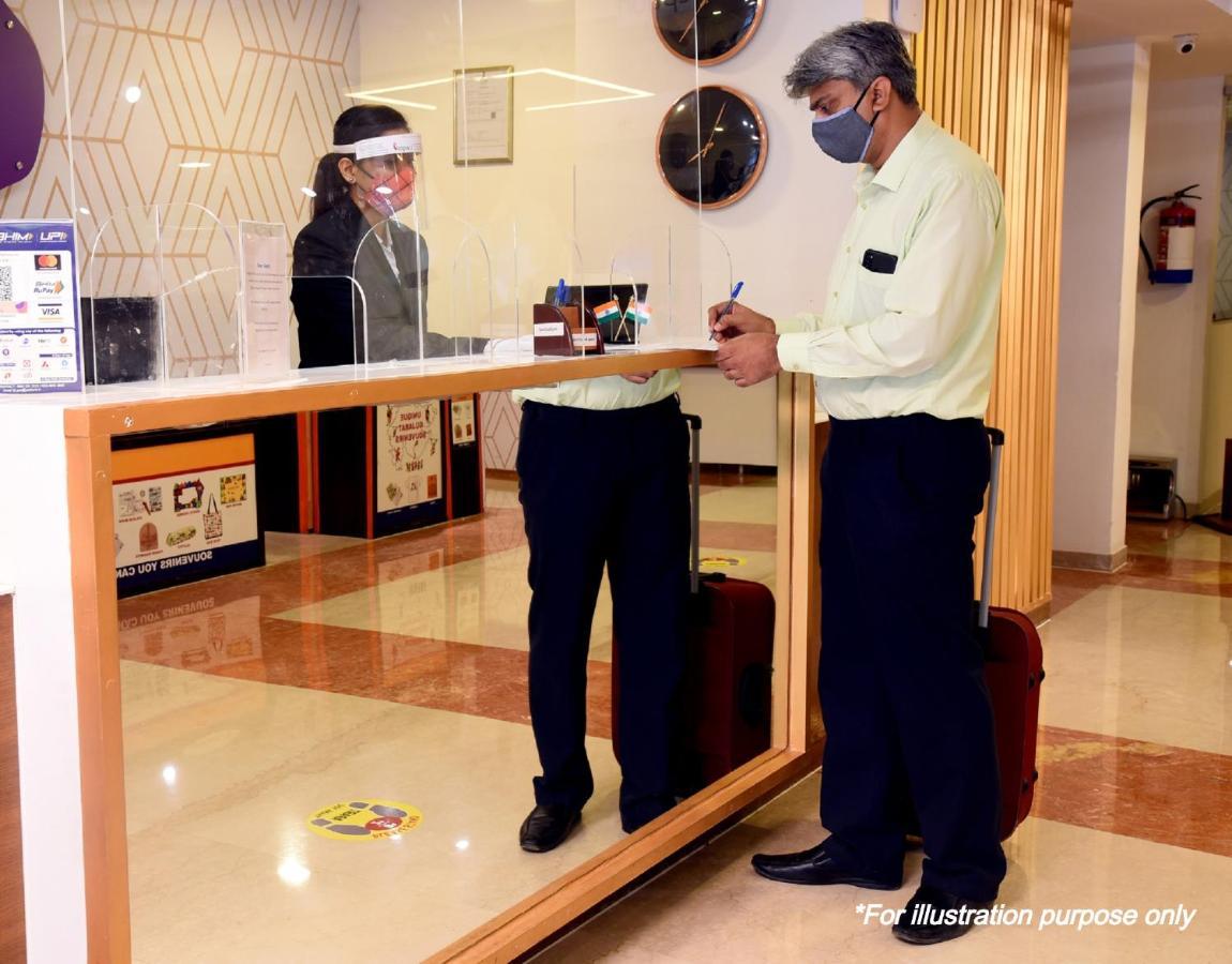 Fabhotel Luck Residency Delhi Airport Nova Deli Exterior foto