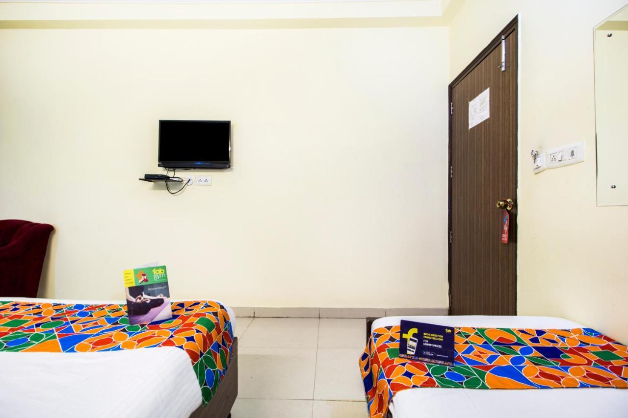 Fabhotel Luck Residency Delhi Airport Nova Deli Exterior foto