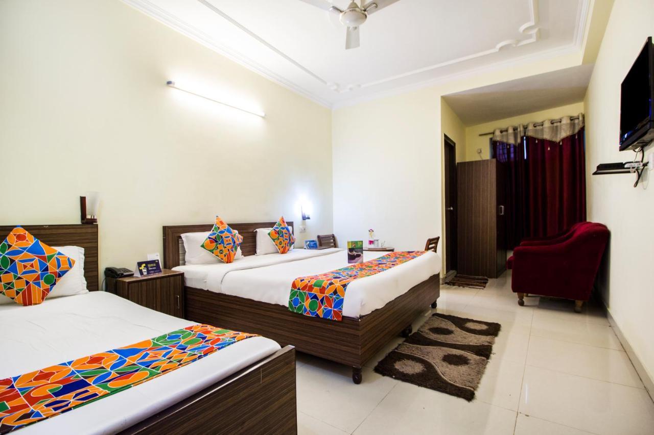 Fabhotel Luck Residency Delhi Airport Nova Deli Exterior foto